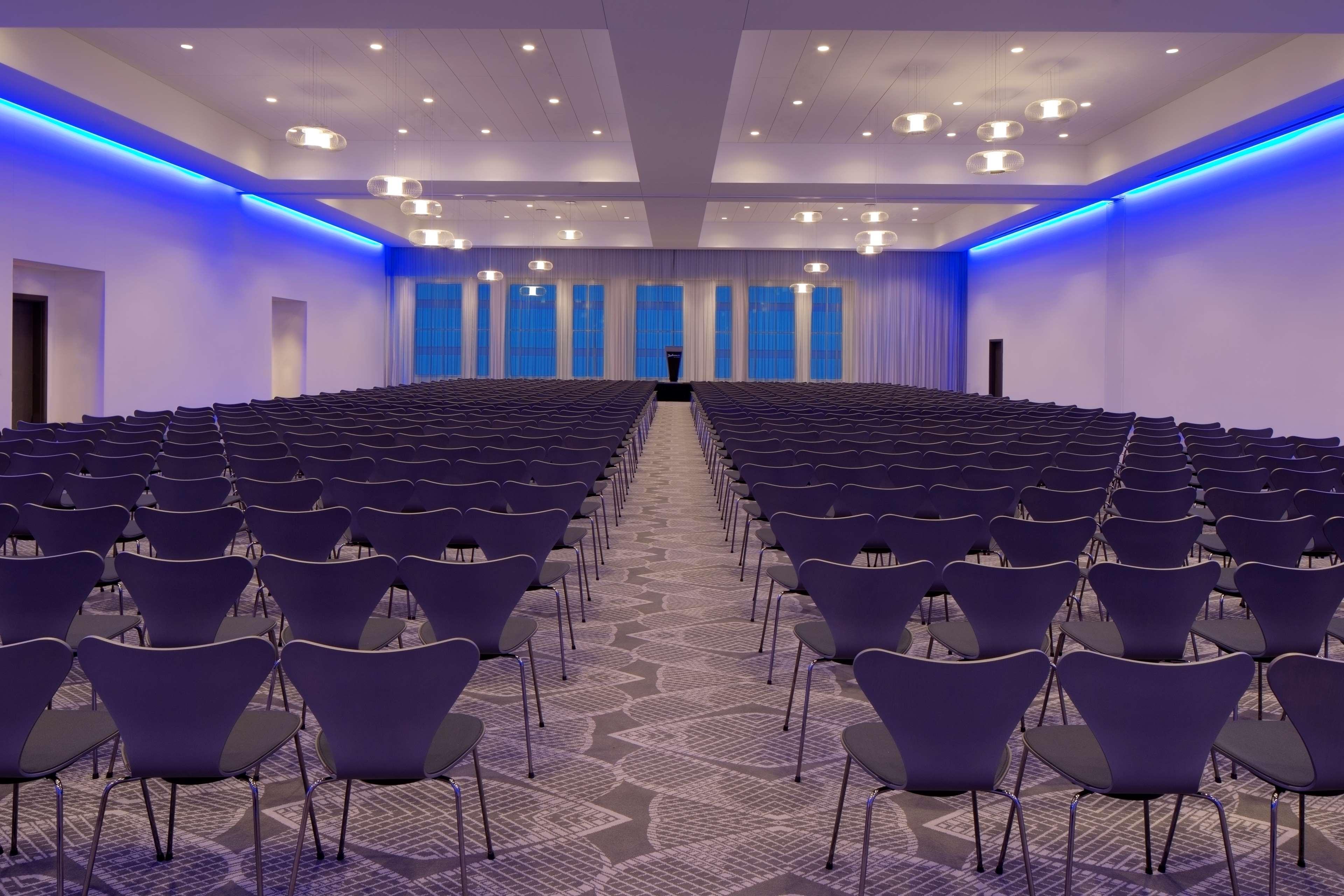 Radisson Blu Mall Of America Блумингтон Бизнес фото