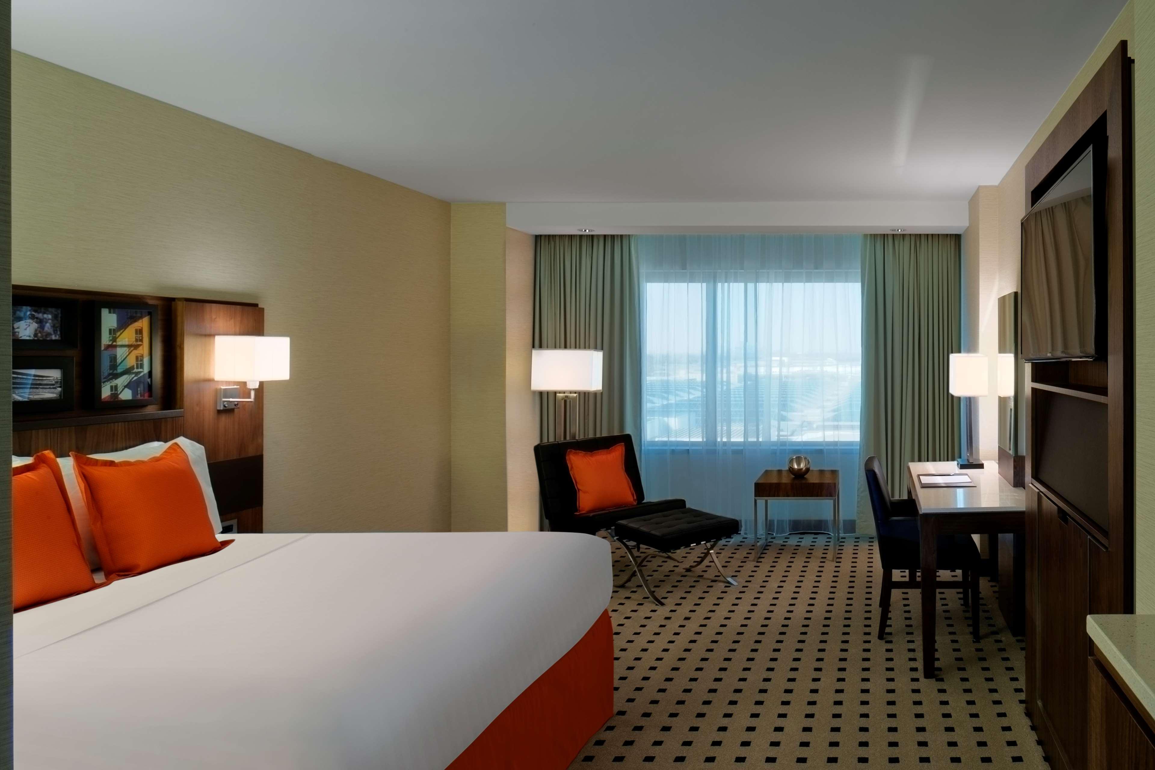 Radisson Blu Mall Of America Блумингтон Экстерьер фото