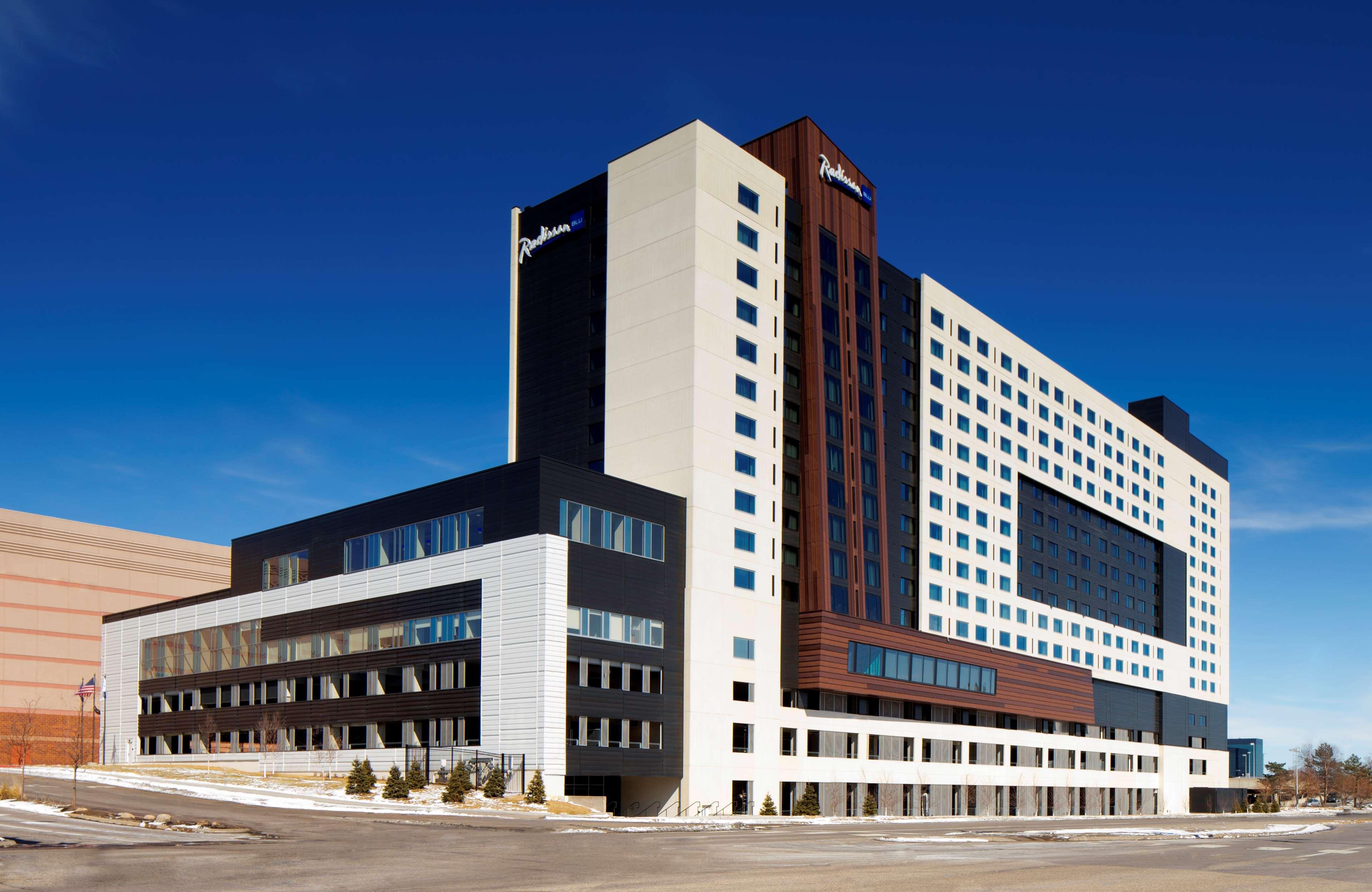 Radisson Blu Mall Of America Блумингтон Экстерьер фото